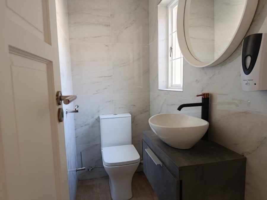 4 Bedroom Property for Sale in Amberfield Gauteng