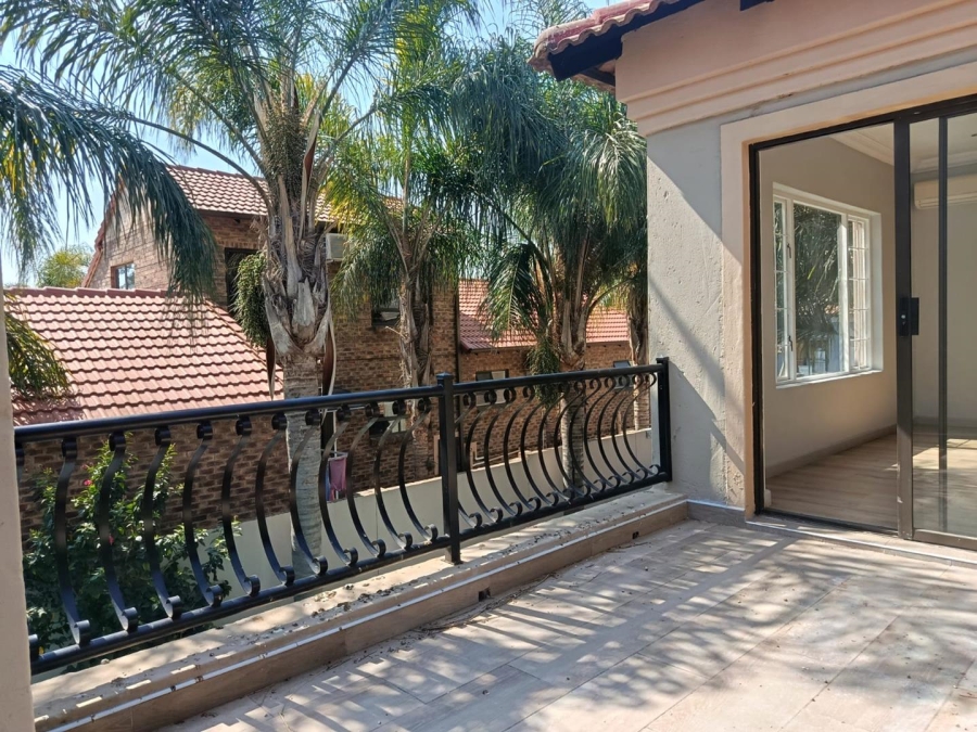 4 Bedroom Property for Sale in Amberfield Gauteng