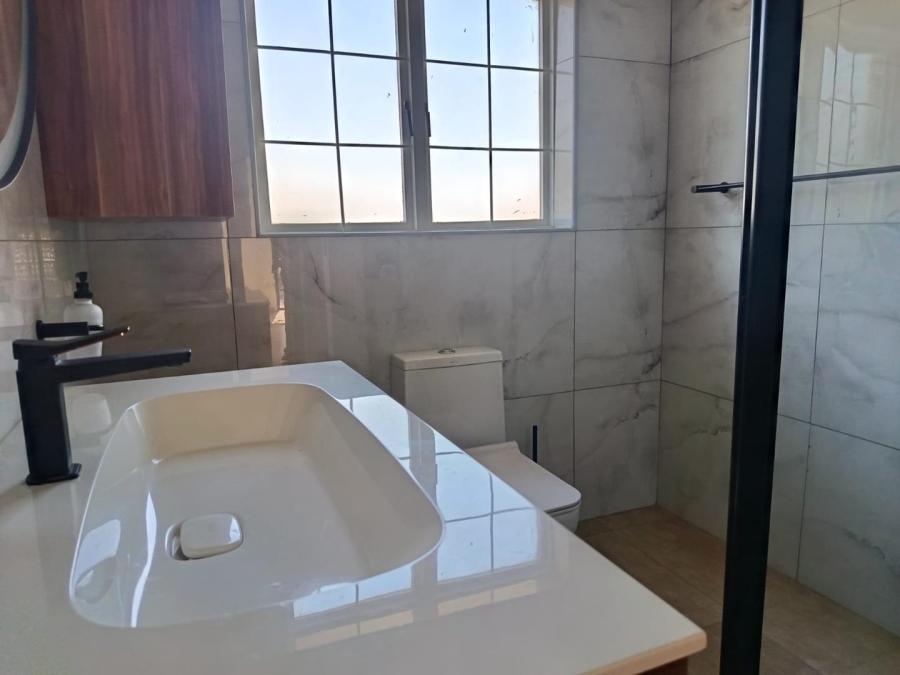 4 Bedroom Property for Sale in Amberfield Gauteng