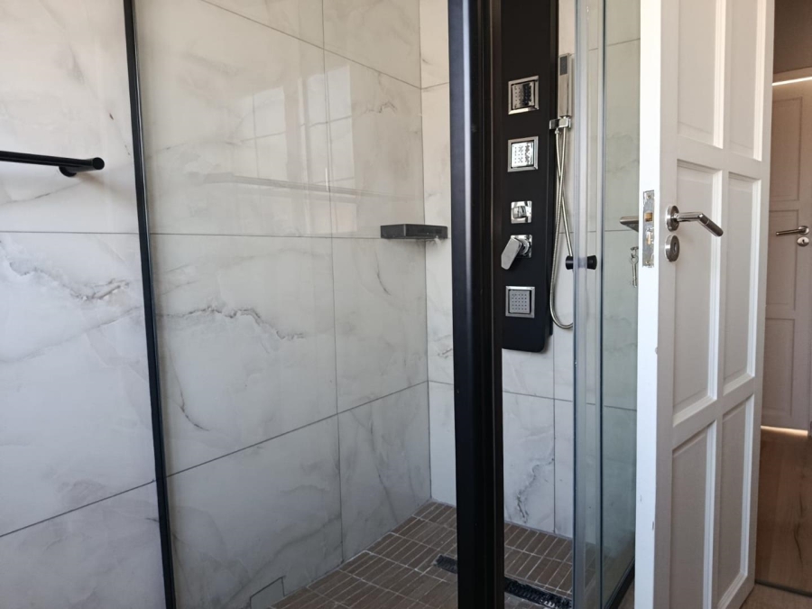 4 Bedroom Property for Sale in Amberfield Gauteng