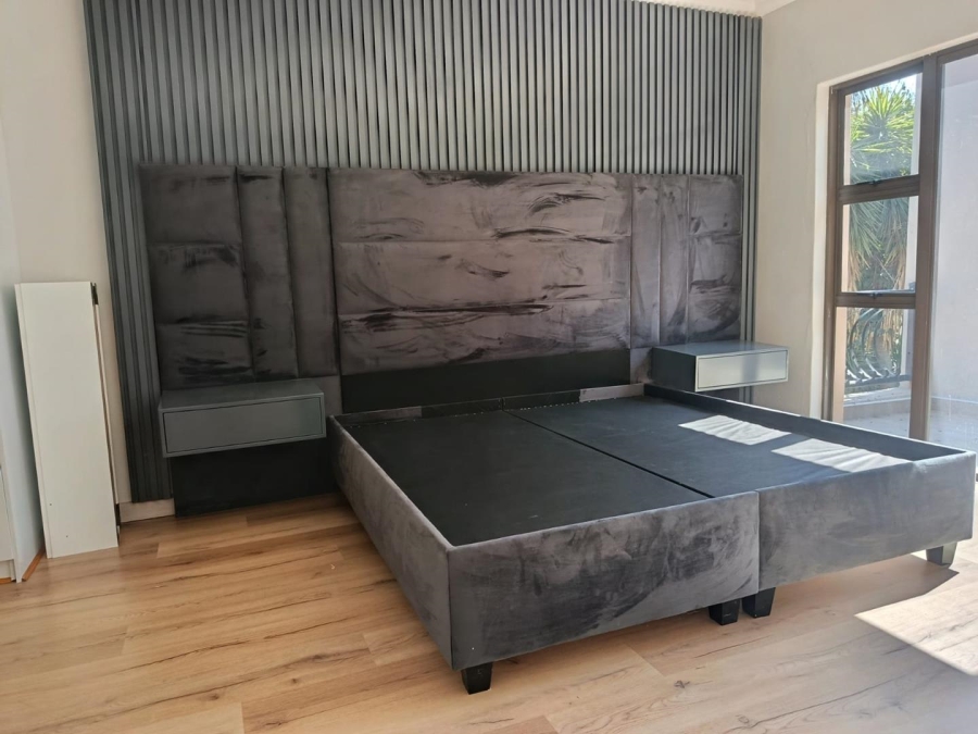 4 Bedroom Property for Sale in Amberfield Gauteng