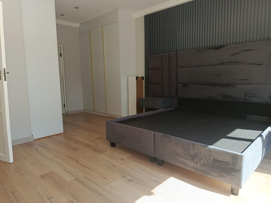 4 Bedroom Property for Sale in Amberfield Gauteng