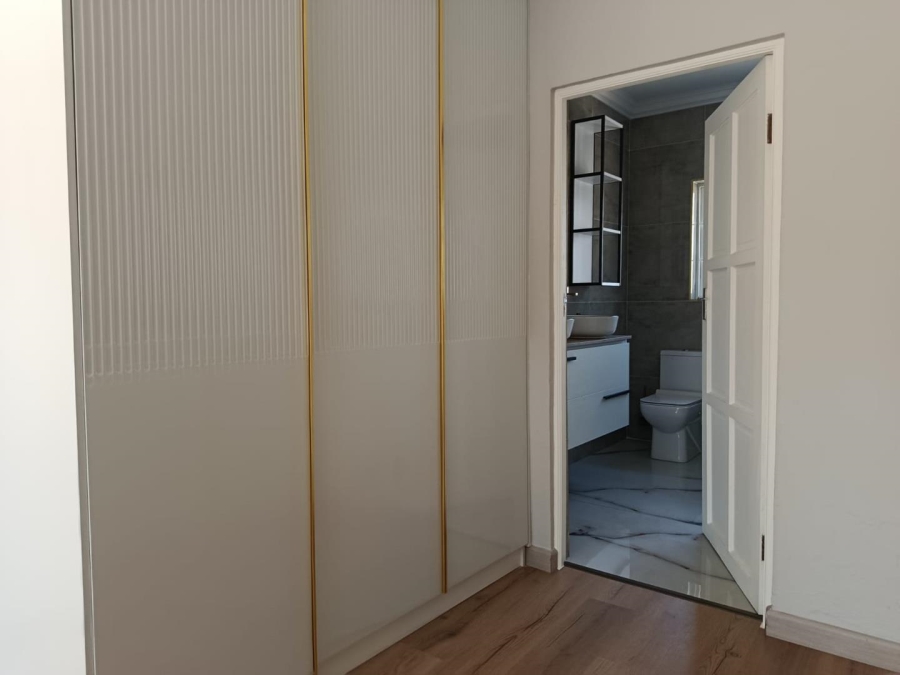 4 Bedroom Property for Sale in Amberfield Gauteng