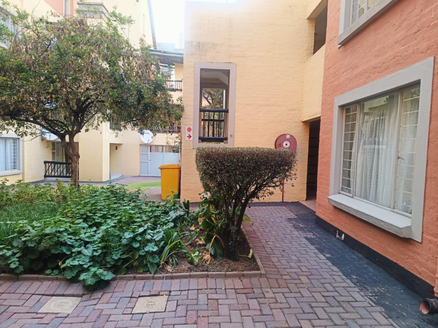 1 Bedroom Property for Sale in Clubview Gauteng