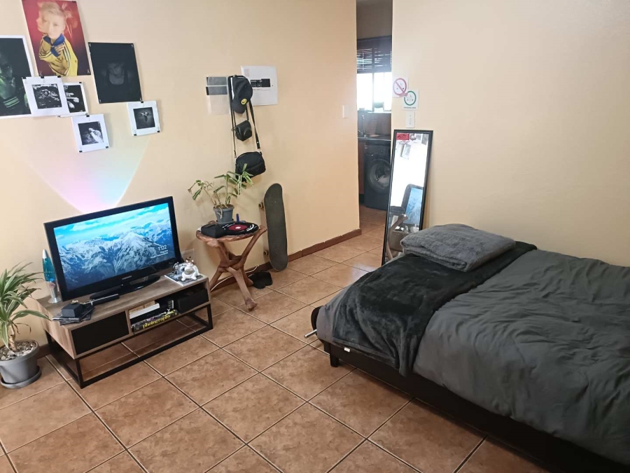 1 Bedroom Property for Sale in Clubview Gauteng