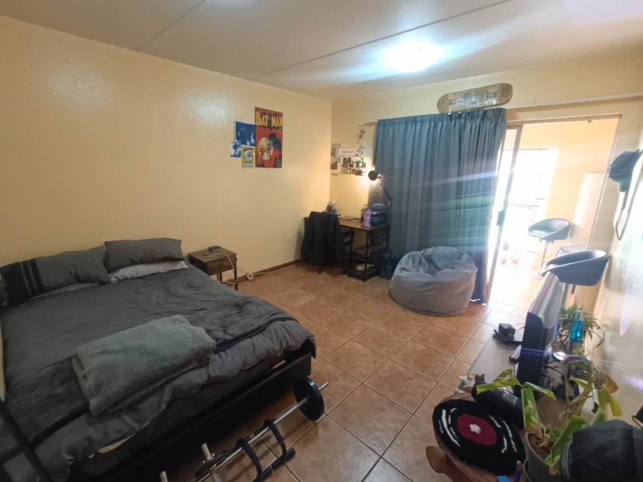 1 Bedroom Property for Sale in Clubview Gauteng