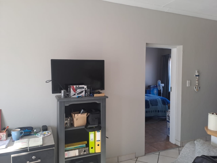 1 Bedroom Property for Sale in Highveld Gauteng