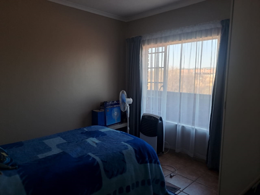 1 Bedroom Property for Sale in Highveld Gauteng