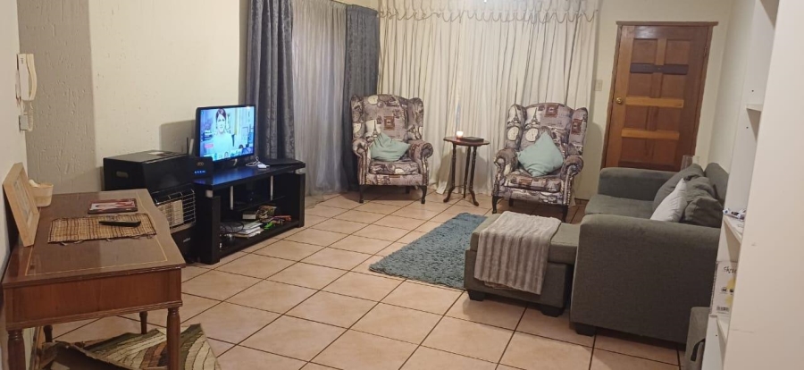 2 Bedroom Property for Sale in Vanderbijlpark SE Gauteng