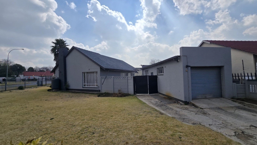 3 Bedroom Property for Sale in Randhart Gauteng