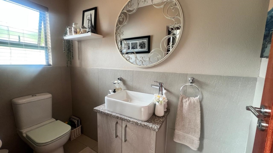 4 Bedroom Property for Sale in Walkerville Gauteng