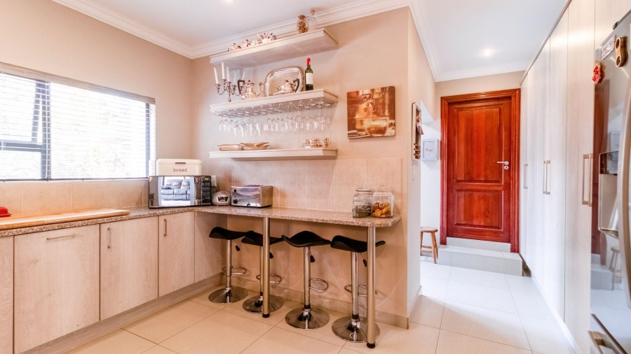 4 Bedroom Property for Sale in Eye of Africa Gauteng
