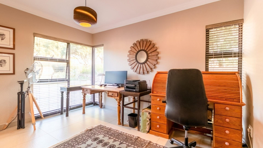 4 Bedroom Property for Sale in Eye of Africa Gauteng