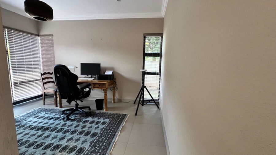 4 Bedroom Property for Sale in Eye of Africa Gauteng