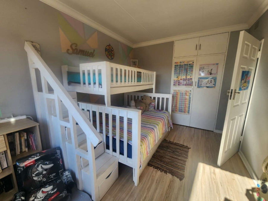 3 Bedroom Property for Sale in Brackenhurst Gauteng