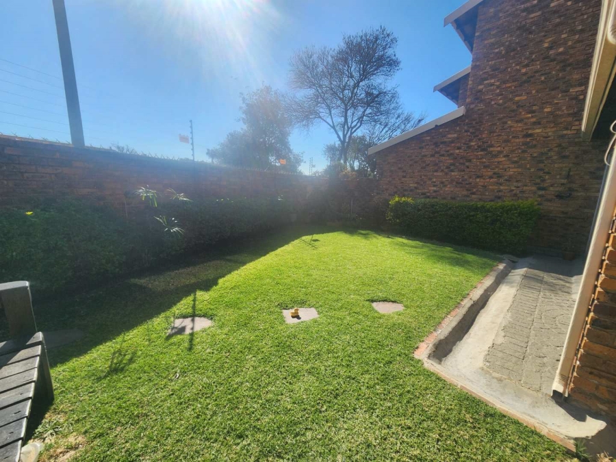 3 Bedroom Property for Sale in Brackenhurst Gauteng