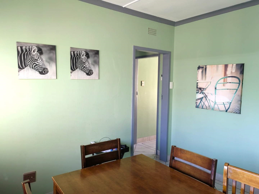 4 Bedroom Property for Sale in Verwoerdpark Gauteng