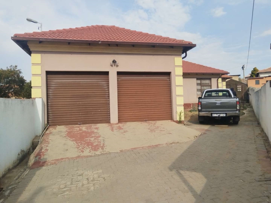 3 Bedroom Property for Sale in Olievenhoutbosch A H Gauteng