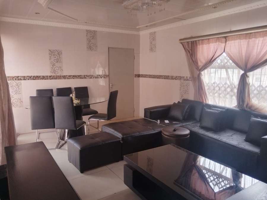 3 Bedroom Property for Sale in Olievenhoutbosch A H Gauteng