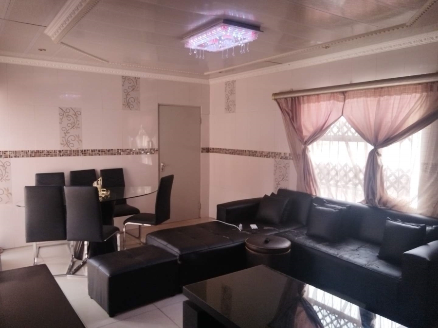 3 Bedroom Property for Sale in Olievenhoutbosch A H Gauteng