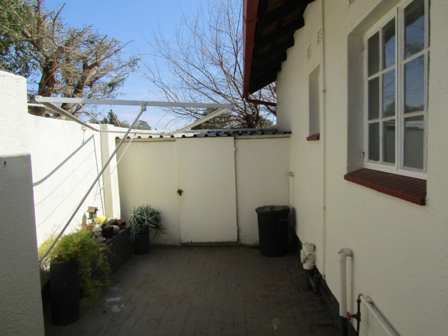 2 Bedroom Property for Sale in Helderkruin Gauteng