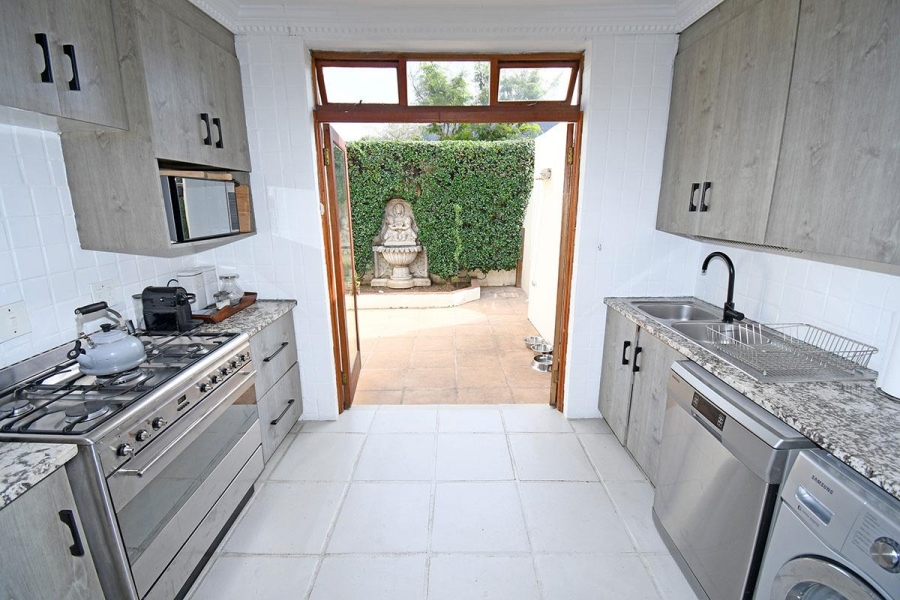 3 Bedroom Property for Sale in Parkhurst Gauteng