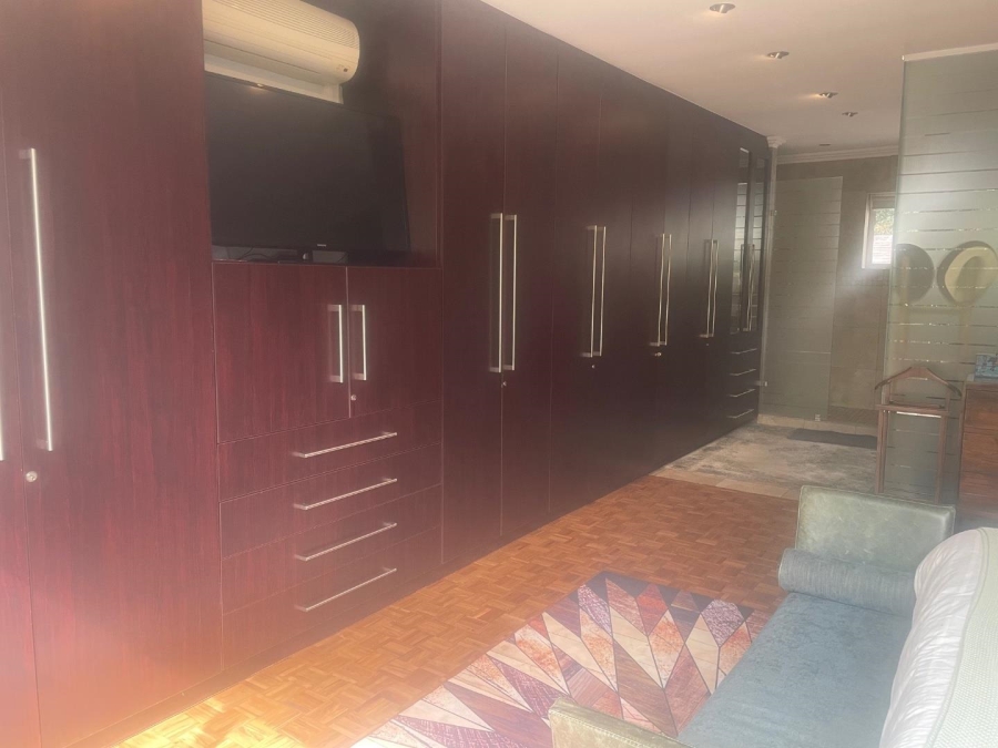 To Let 3 Bedroom Property for Rent in Sandhurst Gauteng