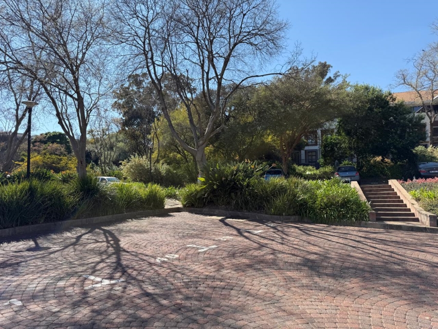 To Let commercial Property for Rent in Woodmead Gauteng