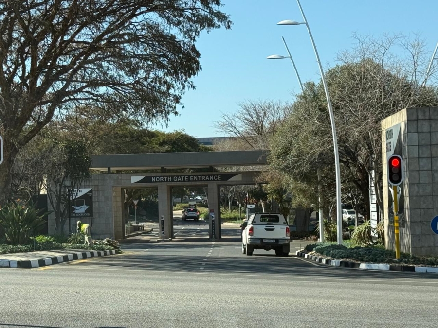 To Let commercial Property for Rent in Woodmead Gauteng
