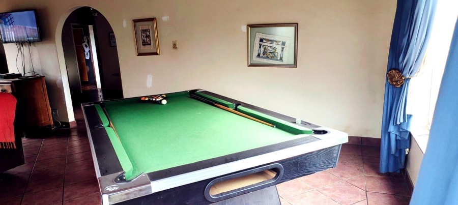 4 Bedroom Property for Sale in Wierda Park Gauteng
