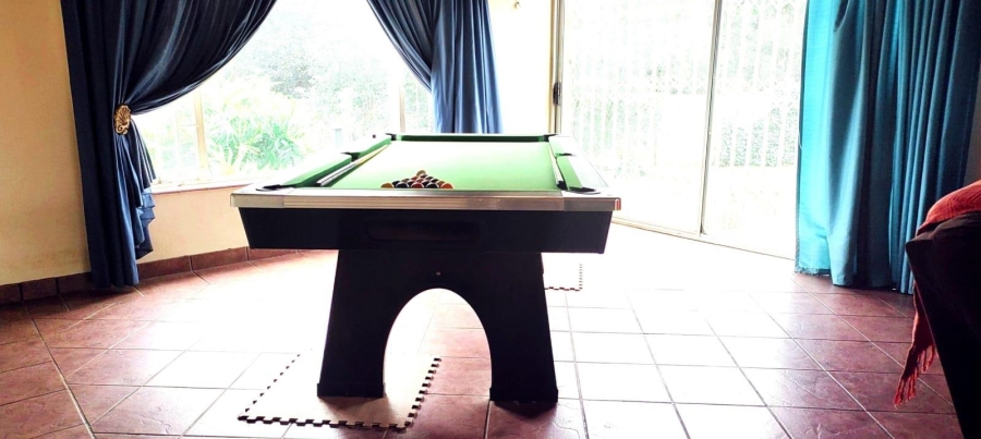 4 Bedroom Property for Sale in Wierda Park Gauteng