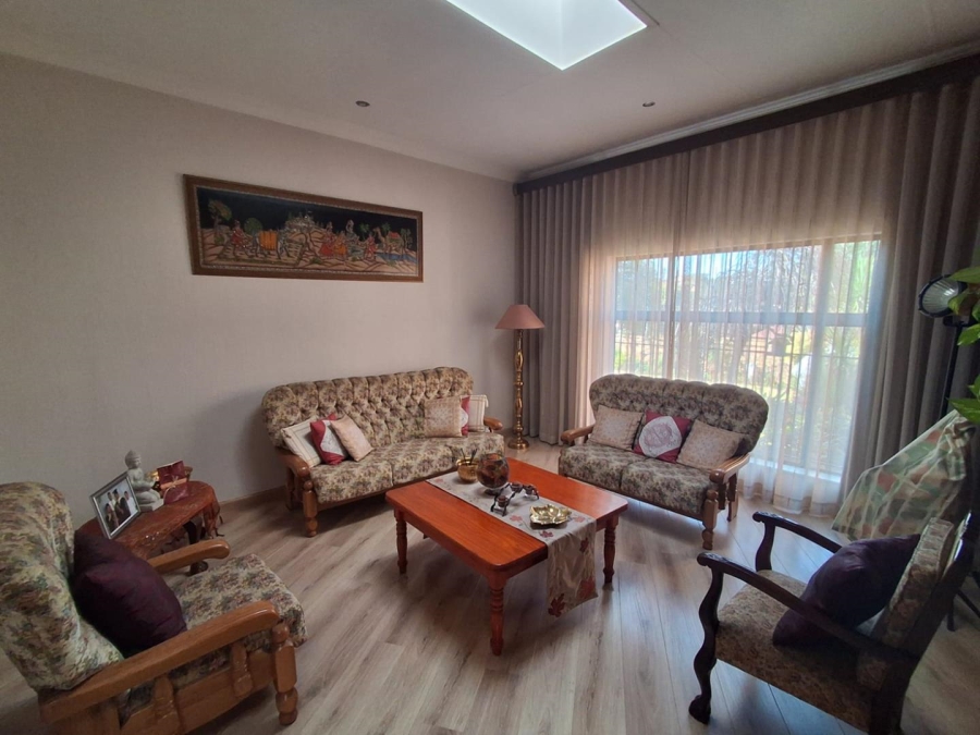 3 Bedroom Property for Sale in Bassonia Gauteng