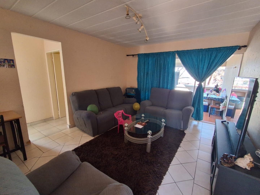2 Bedroom Property for Sale in Oakdene Gauteng