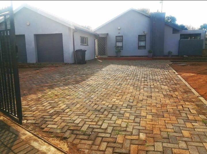 3 Bedroom Property for Sale in Mayberry Park Gauteng