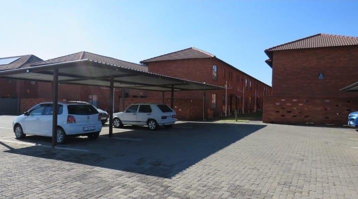 2 Bedroom Property for Sale in Albertsdal Gauteng