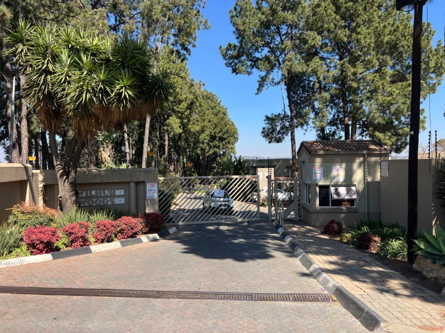 2 Bedroom Property for Sale in Rembrandt Park Gauteng