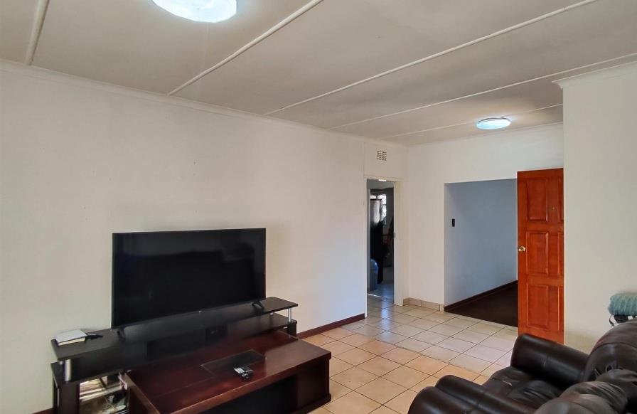4 Bedroom Property for Sale in Birch Acres Gauteng