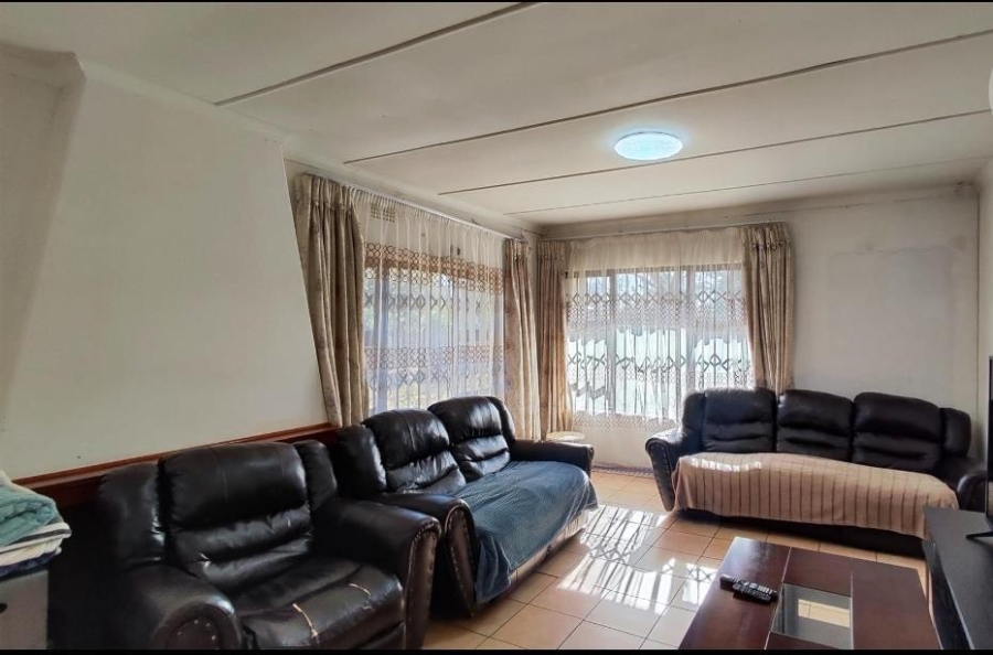 4 Bedroom Property for Sale in Birch Acres Gauteng