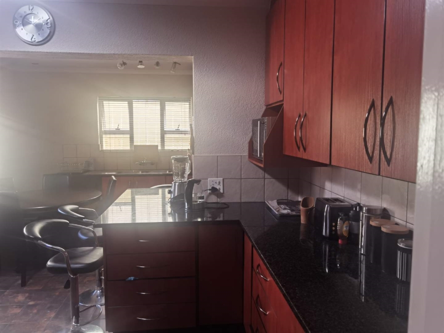 9 Bedroom Property for Sale in Van Riebeeck Park Gauteng
