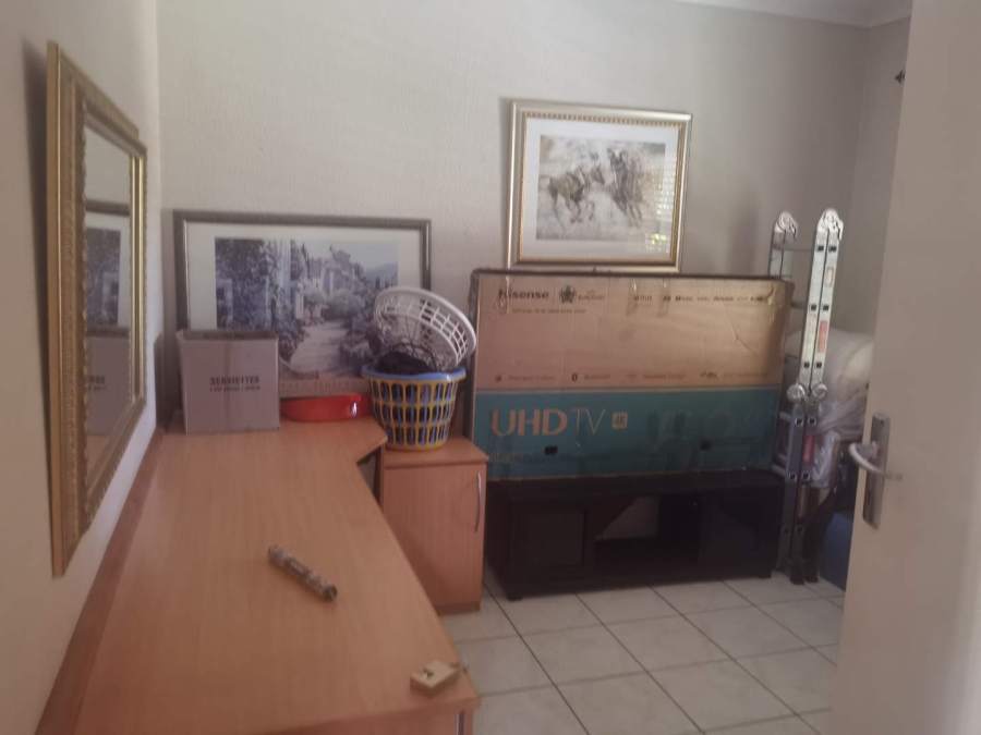 9 Bedroom Property for Sale in Van Riebeeck Park Gauteng