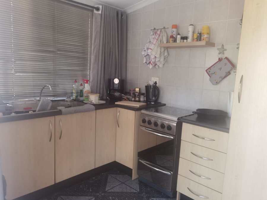 9 Bedroom Property for Sale in Van Riebeeck Park Gauteng