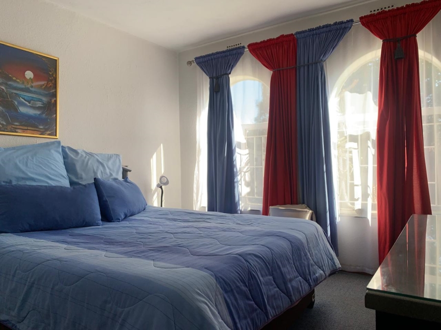 5 Bedroom Property for Sale in Edleen Gauteng