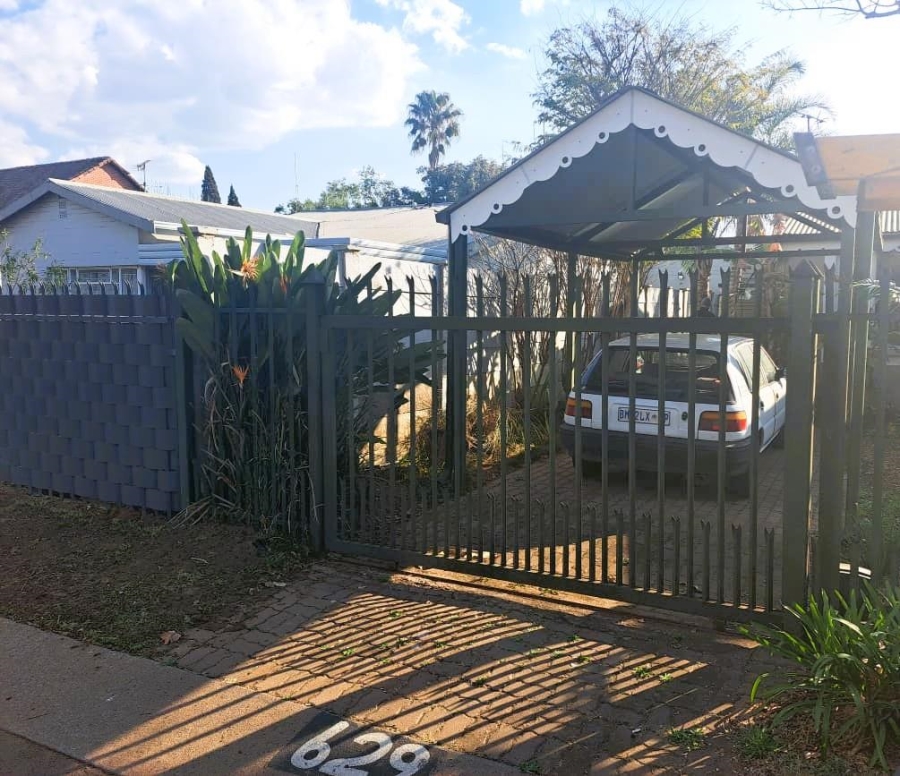 To Let 1 Bedroom Property for Rent in Villieria Gauteng
