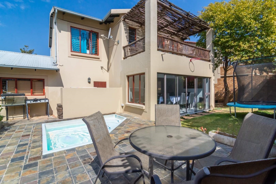 3 Bedroom Property for Sale in Willowbrook Gauteng