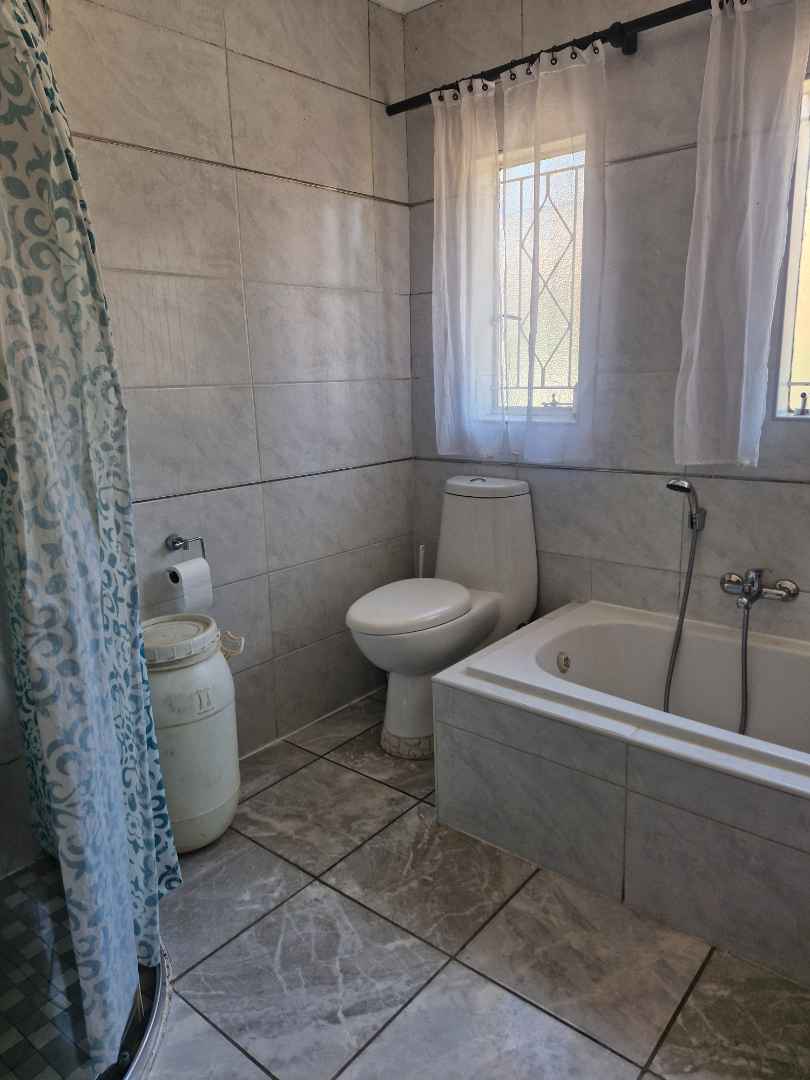 2 Bedroom Property for Sale in Beyerspark Gauteng