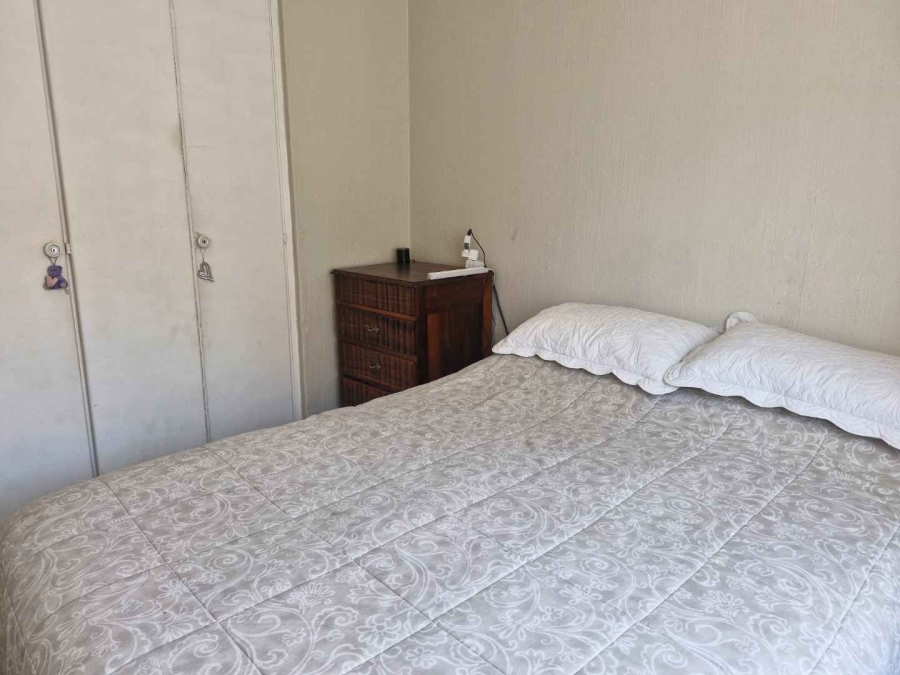 2 Bedroom Property for Sale in Beyerspark Gauteng
