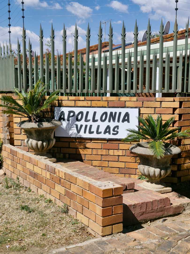 2 Bedroom Property for Sale in Beyerspark Gauteng