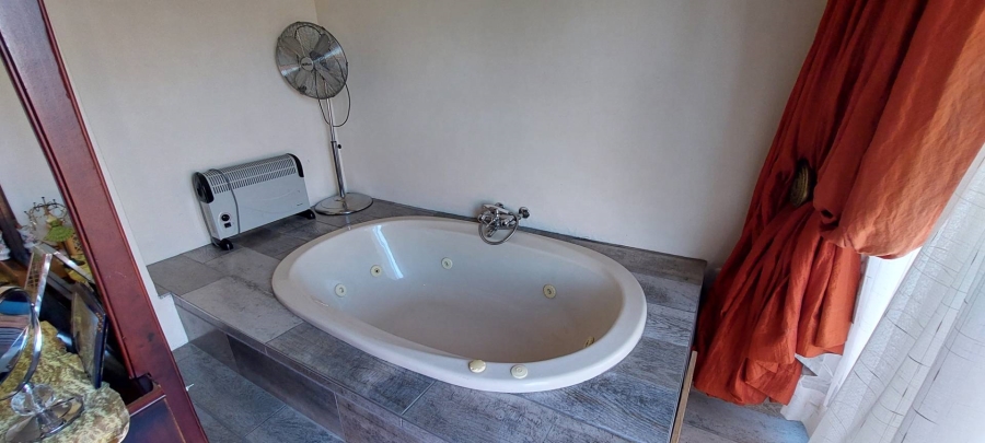 3 Bedroom Property for Sale in Liefde en Vrede Gauteng