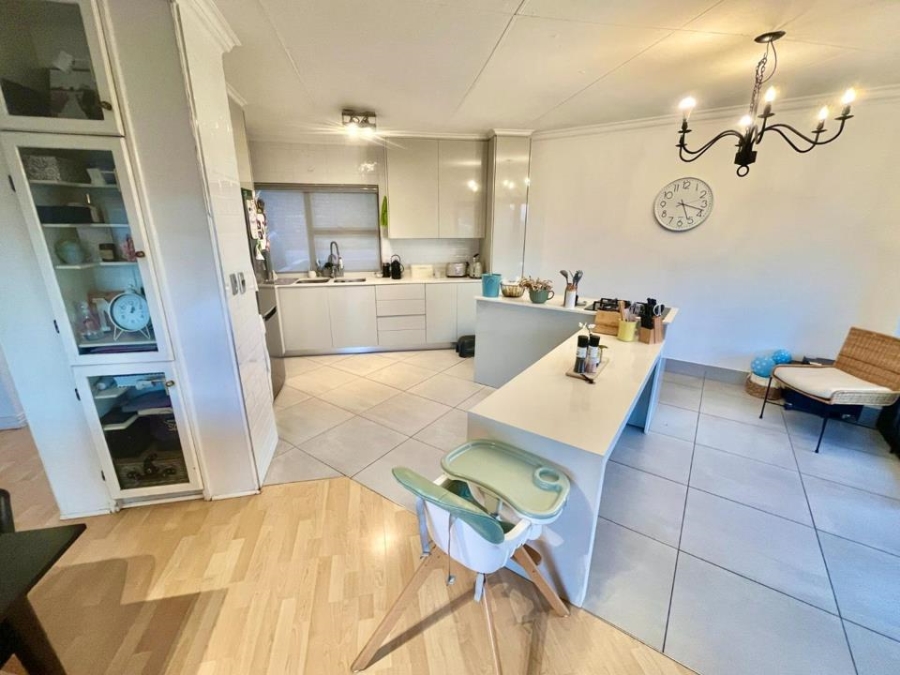 2 Bedroom Property for Sale in Bassonia Gauteng