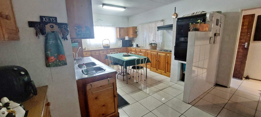 4 Bedroom Property for Sale in Verwoerdpark Gauteng
